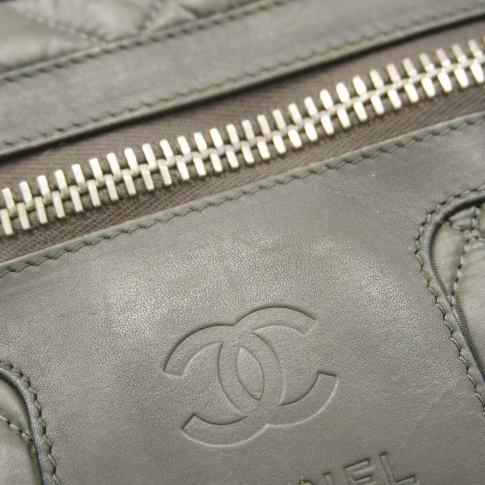 CHANEL Green Tote Bag - Picture 10 of 11